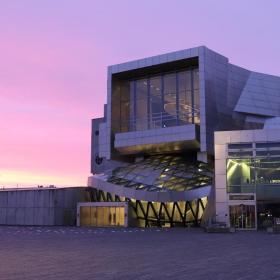 Musikkens Hus Aalborg, lyserød himmel